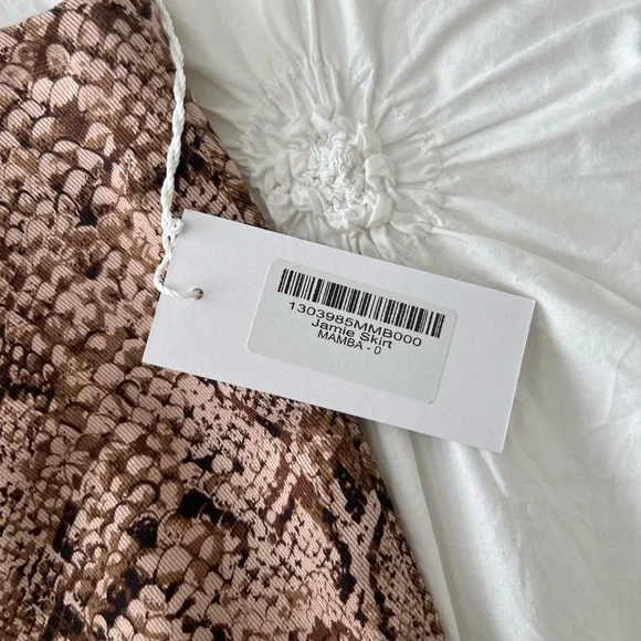 Reformation Jamie Mini Skirt - Mamba - Picture 2 of 4